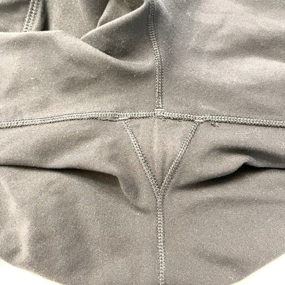 Nike Dri-Fit Black Cropped Leggings with Wide Leg Opening Size S (fits like XS) - Picture 4 of 10